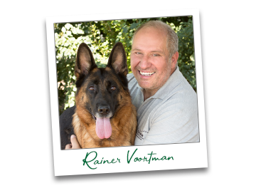 Hundenahrung aus Fleischsaftgarung ist anders als Hundefutter Rainer Voortman - Entwicklung der Zubereitungsmethode der Fleischsaftgarung